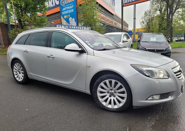 Opel Insignia cena 24990 przebieg: 208000, rok produkcji 2009 z Szczecin małe 232